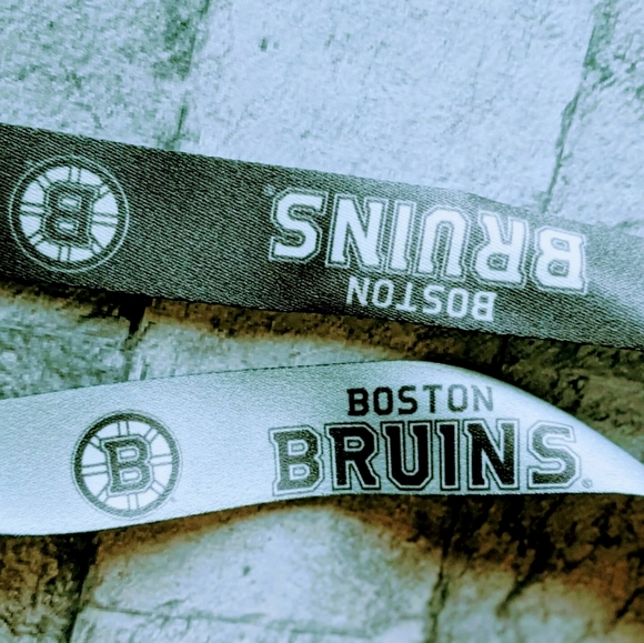 BOSTON BRUINS Reversible Lanyard - Picture 2 of 3
